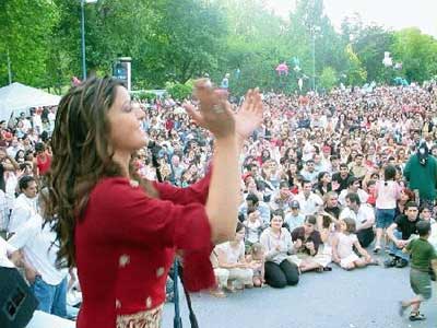 Resmin b�y�k halini g�rmek i�in l�tfen �zerine t�klay�n�z.
